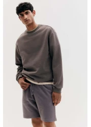 H&M شورت رياضي بقصّة عادية