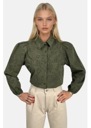 Trend Alaçatı Stili Women's Green Guipure Woven Premium Shirt Alc-X4366