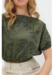 Trend Alaçatı Stili بلوزة نسائية كاكي بياقة واسعة من جبر بريميوم منسوجة ALC-X13769