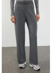  Modest طقم بنطلون تريكو رمادي وأعلى - كتلة الألوان TCTAW25US00018