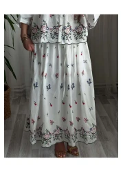 Lavanta Tekstil طقم تنورة قميص مطرزة