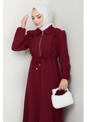 InStyle فستان عنابي اللون مزين بكشكشة وسحاب