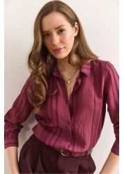 Olalook قميص نسائي بتفاصيل مخططة هندسية باللون العنابي GML-19001335