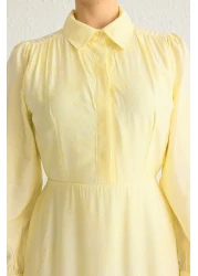  Modest فستان منسوج بياقة قميص من قماش الجاكار باللون الأصفر الفاتح TCTSS25EB00009
