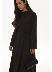 Hooopstore فستان بني من البوبلين مع تفاصيل عباءة متدفقة