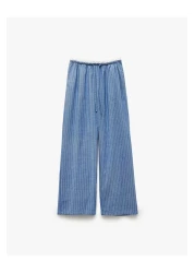 Koton بنطال مستقيم واسع الساق بخصر مزدوج وجيب من نسيج القطن والفيسكوز