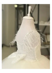 Black&White فستان بناتي أبيض منفوش، فستان عيد ميلاد، فستان زفاف مزين بالريش، موديل الأميرة