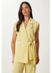 Lovelyİstanbul بدلة محبوكة بحزام بالازو أصفر LBY0002