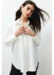  Collection قميص منسوج إكرو بتفاصيل حجرية - مقاس عادي TWOSS24GO00069