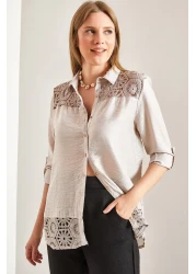 Bianco Lucci قميص مطوية بأكمام منقوشة من الدانتيل للنساء