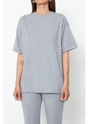  Collection طقم تي شيرت وبنطلون قطن رمادي كبير الحجم - ساق إسبانية 100% قطن TWOSS24AU00059