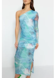  Collection فستان طويل مرن من التول منقوش باللون الأزرق TWOSS23EL01799