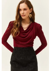 Olalook بلوزة نسائية بياقة مطوية مبطنة باللون الأحمر الداكن BLZ-19002419