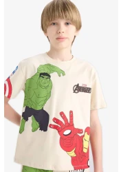 Defacto بدلة Marvel Avengers للأولاد مكونة من قطعتين تي شيرت بأكمام قصيرة E0346a825sm