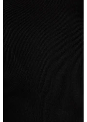  Collection فستان أسود قصير مزين باللؤلؤ من الخلف - TWOAW24EL00089