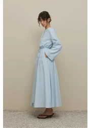 Fahhar تنورة واسعة منفوخة باللون الأزرق الفاتح