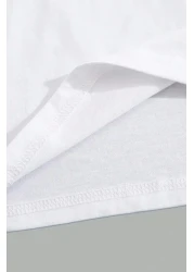 qubo sportswear & company تي شيرت أبيض بأكمام قصيرة ورقبة دائرية من القطن المطبوع مقاس كبير للجنسين من qubo