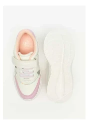 DİSNEY Minnie Mouse and Daisy Duck Print Sneakers with Hook and Loop Closure