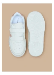 Flora Bella by Shoexpress أحذية رياضية بألواح مع إغلاق بخطاف وحلقة