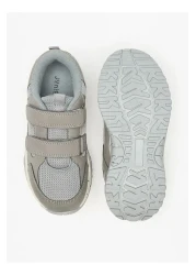 Juniors أحذية رياضية بألواح شبكية مع إغلاق بخطاف وحلقة