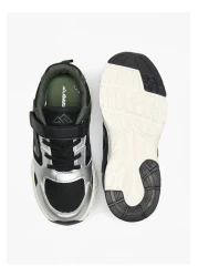 Oaklan by Shoexpress أحذية رياضية بألواح مع إغلاق بخطاف وحلقة