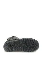 Kinetix حذاء رياضي للفتيات باللون الأسود من Laura 2pr