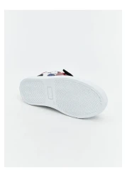 LC Waikiki حذاء رياضي للأولاد مطبوع عليه Spider-Man باللون الأسود من LCW STEPS