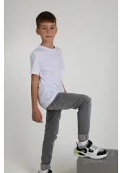 kids A more حذاء رياضي للأولاد من Unden بشريط فيلكرو مرن ومفصل باللون الأسود