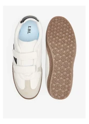 LBL by Shoexpress حذاء ملون مع إغلاق بخطاف وحلقة