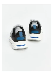 LC Waikiki حذاء رياضي للأولاد الصغار برباط وشريط فيلكرو من Lcw