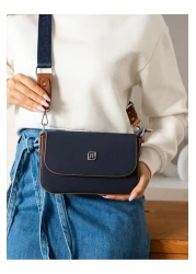 Just Polo حقيبة كتف BAGUETTE موديل 6005 للنساء - مع غطاء من القماش المزخرف