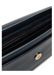 Tommy Hilfiger حقيبة كتف نسائية بسحاب قابلة للتعديل AW0AW17219-