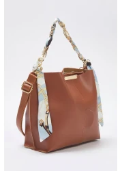  Shoes تان سلسلة وشاح مفصلة عبر حزام المرأة حقيبة الكتف TAKSS25OC00053