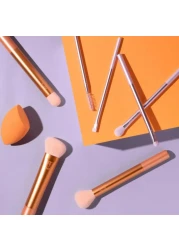 Real Techniques Level Up Brush And Sponge Kit