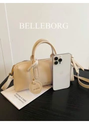 حقيبة يد أنيقة ذات تأثير جلدي مرن ومناسبة لبشرة دهنية للنساء