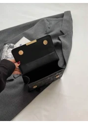 1pc Fashionable Solid Color Pressed Flap Mini Shoulder Bag With Chain Strap