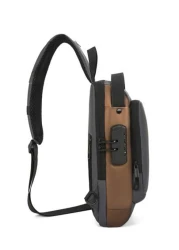 حقيبة دراجة نارية جديدة مع قفل بكلمة مرور، حقيبة مضادة للسرقة للرجال تُرتدى على الصدر ذات واجهة USB، للرياضة وا