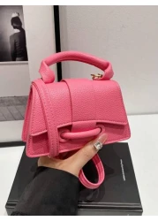 1 قطعة حقيبة يد ذات إغلاق مغناطيسي من البولي يوريثان بتصميم جلد التفاح ذات موحد اللون موضي، تصميم فريد من نوعه