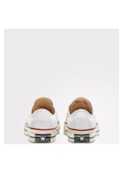 Converse حذاء رياضي للجنسين باللون الأبيض