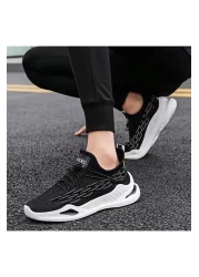 Muchmy حذاء رياضي رجالي خفيف الوزن للجري في الهواء الطلق مزود برباط للإغلاق باللون الأسود