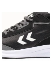 hummel حذاء رياضي رجالي أسود من HEXA