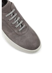 Deery حذاء رياضي رجالي من جلد الغزال باللون الرمادي