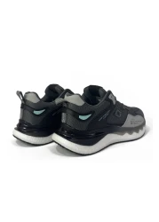 SOLAZER حذاء رياضي كاجوال للرجال باللون الأسود من Smoked Stone 042