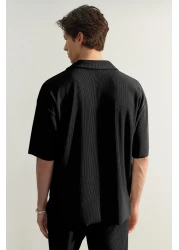  Collection LimiTed EdiTion Black POlo Neck TexTured OTToman T-Shirt - TMNSS23po00020