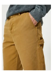 Koton بنطلون Boyfriend قابل للغسل مع تفاصيل الجيب وأزرار