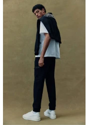 H&M Slim Fit Cargo Joggers