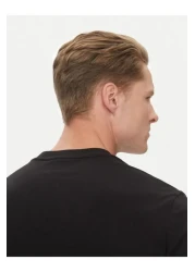 Calvin Klein تي شيرت