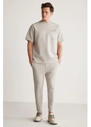 GRIMELANGE كودي للرجال - تي شيرت رمادي من القطن العضوي، مطرز ومطبوع، نسيج سميك مناسب بشكل منتظم