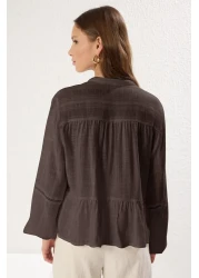  Collection قميص منسوج من القطن البني ذو الأكمام الدانتيل ذو المقاس العادي