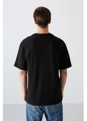 Tommy Life تي شيرت رجالي من القطن الأسود السميك الناعم المطبوع مقاس كبير - 88331